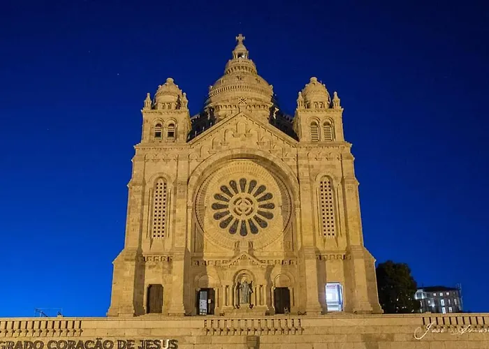 2-bed House - Garden Parking Pets 別荘 *