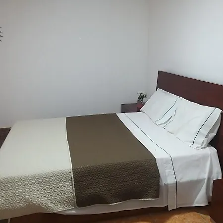 Tatil Evi Impeccable 2-bed House In Viana do Castelo