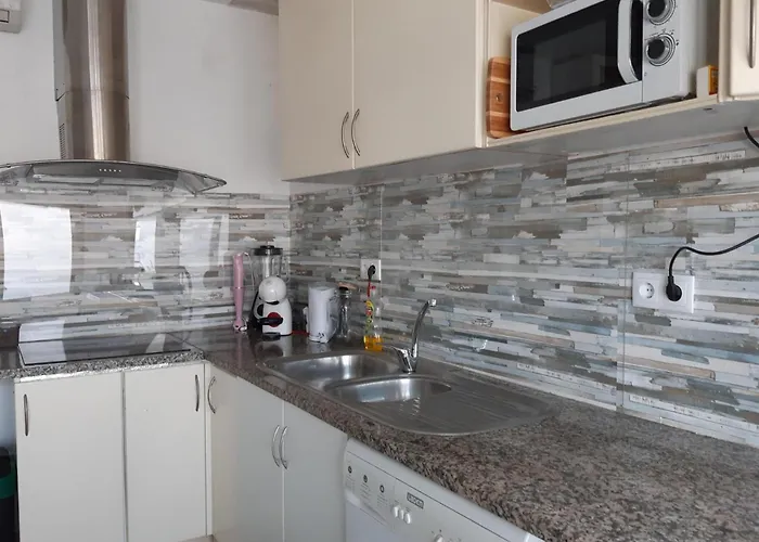 Vakantiehuis 2-bed House - Garden Parking Pets *